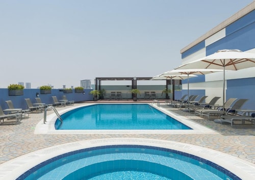 Executive Suite Near Viva Supermarket 7 Luxury Bookings