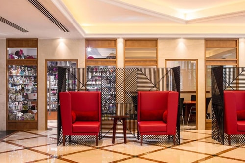 Executive Suite Near Viva Supermarket 19 Luxury Bookings