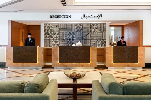 Executive Suite Near Viva Supermarket 21 Luxury Bookings