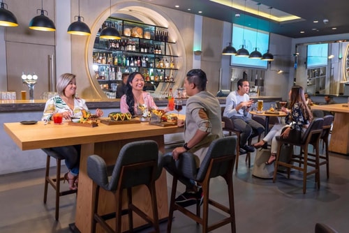 King Room Near Abu Dhabi Exhibition Centre 6 Luxury Bookings