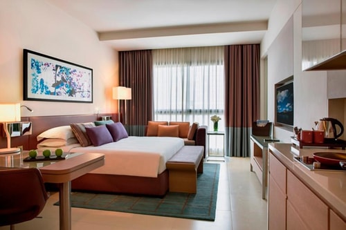 Studio Apartment Near Abu Dhabi Exhibition Centre 4 Luxury Bookings