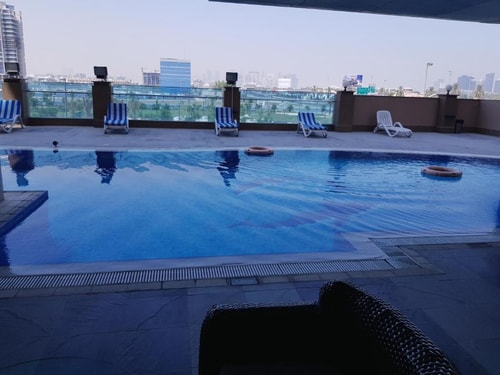 Studio Apartment Near Wemart Hypermarket 10 Luxury Bookings