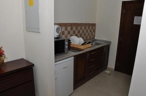 Studio Apartment Near by Mashreq Metro Station Ae 8 Luxury Bookings