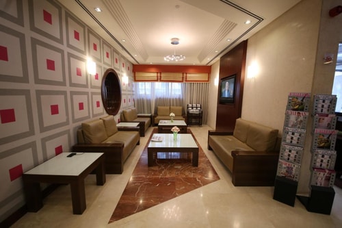 1 Bedroom Apartment Near Bur Juman Metro Station 19 Luxury Bookings