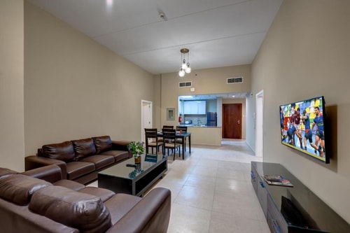Two Bedroom Apartment Near Arenco Tower 3 Luxury Bookings