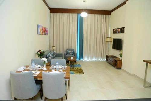 1 Bedroom Apartment Near Mall of Emirates 2 Luxury Bookings