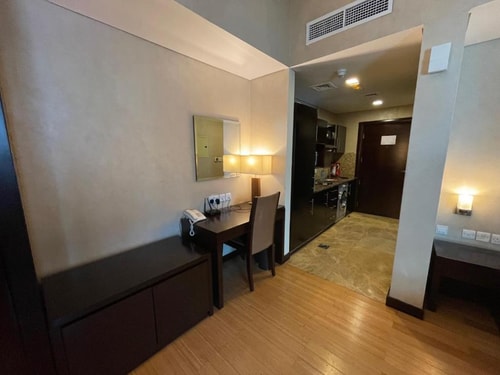 Studio Apartment Near JW Pharma City Middle East 2 Luxury Bookings