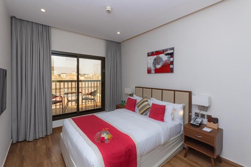 Deluxe Room Near New West Zone Market Ab 4 Luxury Bookings