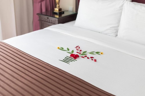 Two Bedroom Apartment Near Mashreq Metro Ad 6 Luxury Bookings