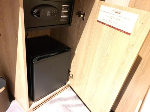 Executive Suite Near Dubai Snooker Club 10 Luxury Bookings