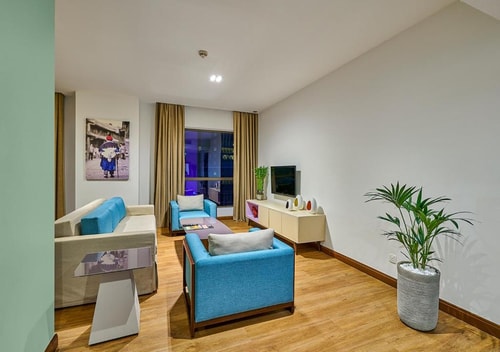 Luxury Deluxe Room Near Sheraton JBR Hotel 3 Luxury Bookings