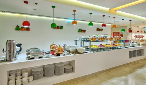 Luxury Deluxe Room Near Sheraton JBR Hotel 12 Luxury Bookings