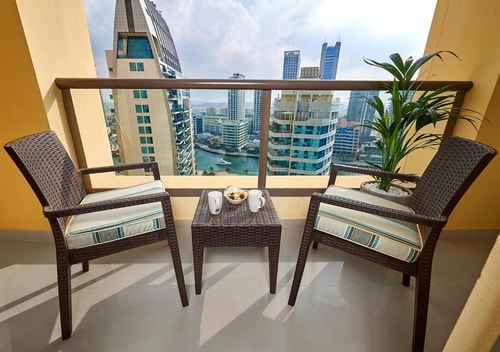 Luxury Deluxe Room Near Sheraton JBR Hotel 15 Luxury Bookings