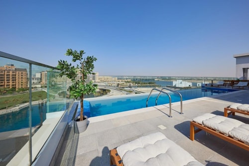 Standard City View Room Near Jaddaf Metro Station 11 Luxury Bookings