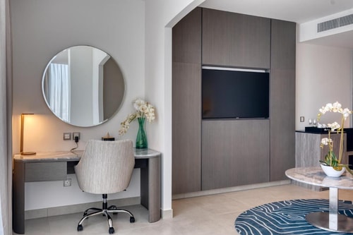 Luxury Classic Room In JVC Walk to Five JVC Hotel 13 Luxury Bookings