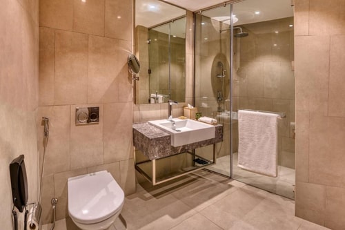 Luxury Classic Room In JVC Walk to Five JVC Hotel 14 Luxury Bookings