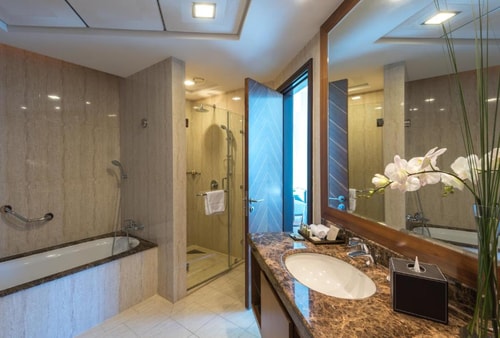 One Bedroom Apartment Near Carrefour Supermarket 4 Luxury Bookings