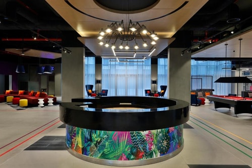 King Room Near DXB Airport By Luxury Bookings 9 Luxury Bookings