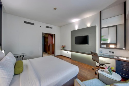 Deluxe Room Near Al Rigga Metro by Luxury Bookings 0 Luxury Bookings