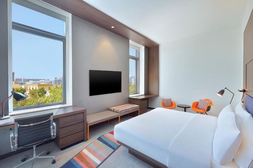 King Room Near International Modern Hospital 1 Luxury Bookings
