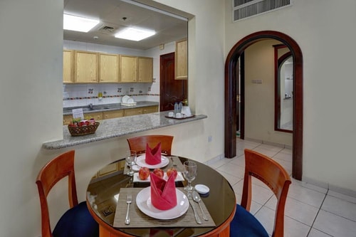 One Bedroom Apartment near Grand Emirates Market 9 Luxury Bookings