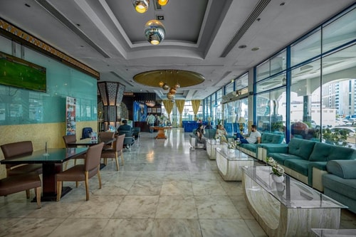 Deluxe Room Near Al Tadawi Medical Centre 10 Luxury Bookings