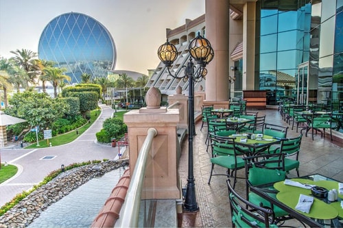 Superior Room Near by Al Raha Mall 17 Luxury Bookings