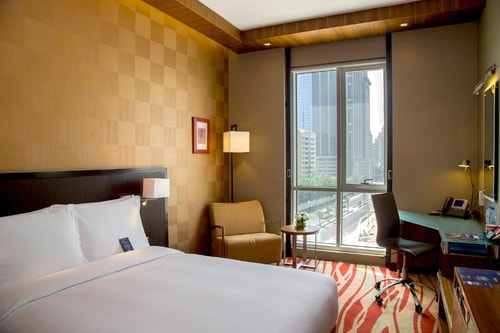 Superior Room Near Dubai Media City Park 0 Luxury Bookings