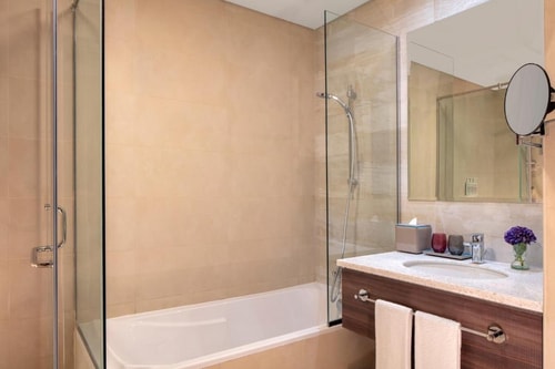 2 Bedroom Apartment Near Dubai Pearl 14 Luxury Bookings