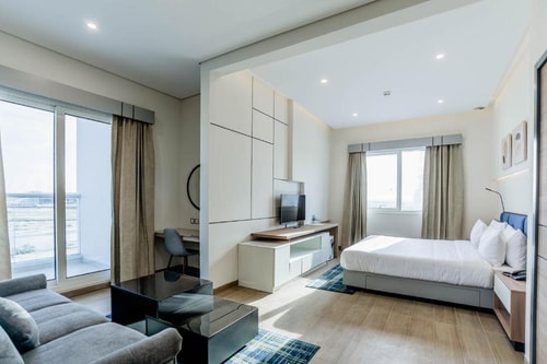 Deluxe Double Room Near Al Furjan Metro 0 Luxury Bookings