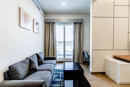 Deluxe Double Room Near Al Furjan Metro 3 Luxury Bookings