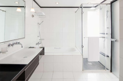 Executive Room Near Dubai Media City Park 5 Luxury Bookings
