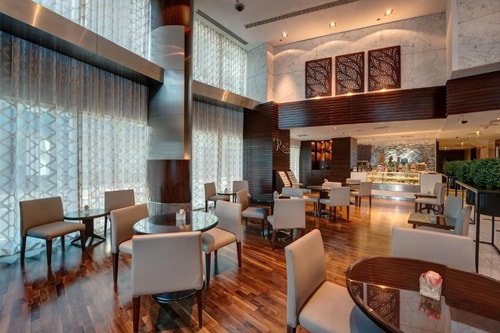 One Bedroom Suite Near Financial Center Metro 8 Luxury Bookings