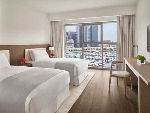 Deluxe King Room Near Zayed Heritage Center 1 Luxury Bookings