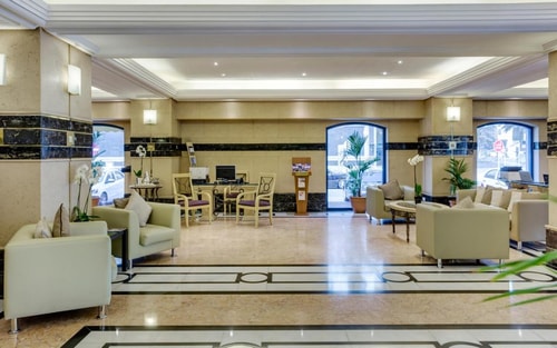 Standard Room Near City Center By Luxury Bookings 3 Luxury Bookings