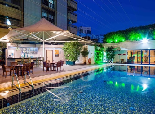 Standard Room Near City Center By Luxury Bookings 5 Luxury Bookings