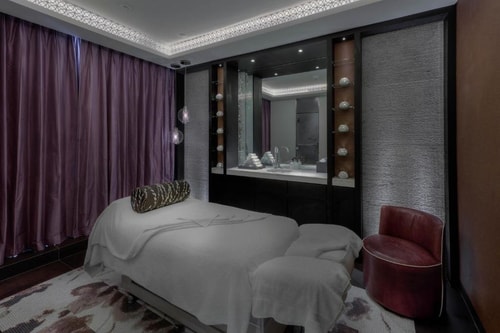 Superior King Room Near Deira City Center 6 Luxury Bookings