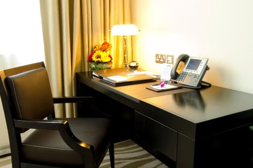 Emerald Suite Near Gold Souk By Luxury Bookings 3 Luxury Bookings