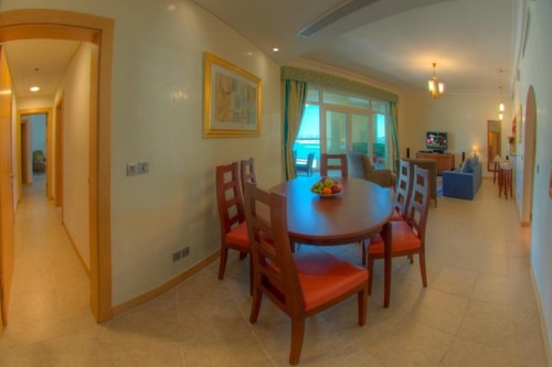 Two Bedroom apartment Near Nemo Diving Center Palm 5 Luxury Bookings