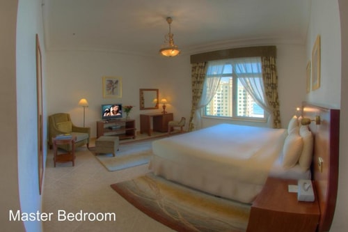 Two Bedroom apartment Near Nemo Diving Center Palm 9 Luxury Bookings