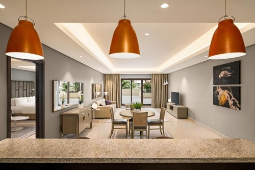 One Bedroom apartment Near Soluna Beach Club Palm 5 Luxury Bookings