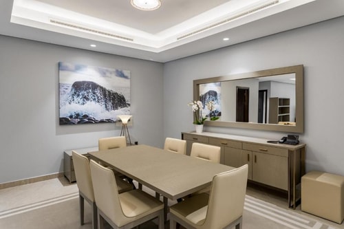 3 Bedroom Apartment Near Soluna Beach Club Palm 3 Luxury Bookings