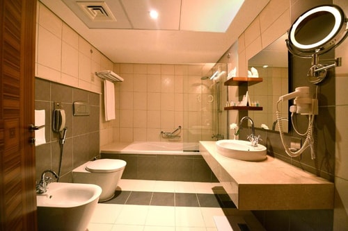 Executive Suite Near Plant Exhibition Garden 1 Luxury Bookings