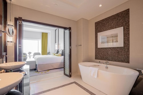 superior room Near Marina Mall Abu Dhabi 3 Luxury Bookings