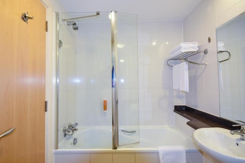 Double Room Near Centro Capital Center 8 Luxury Bookings