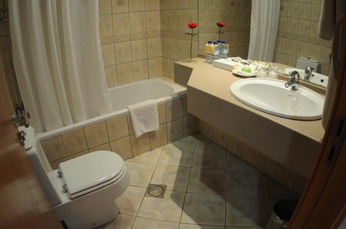 Studio Apartment Near Abu Dhabi Corniche Ac 5 Luxury Bookings
