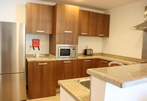 1 Bedroom Apartment Near Full Basket Supermarket 4 Luxury Bookings
