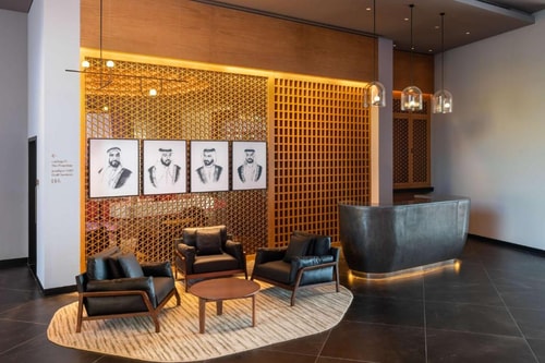 Artist King Room Near Yas Water world 6 Luxury Bookings