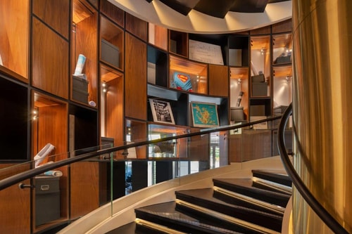 Artist King Room Near Yas Water world 9 Luxury Bookings