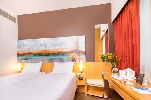 Standard Room Near World Trade Center 4 Luxury Bookings